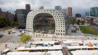 1497-Ossip-van-Duivenbode-RoyaltyFree